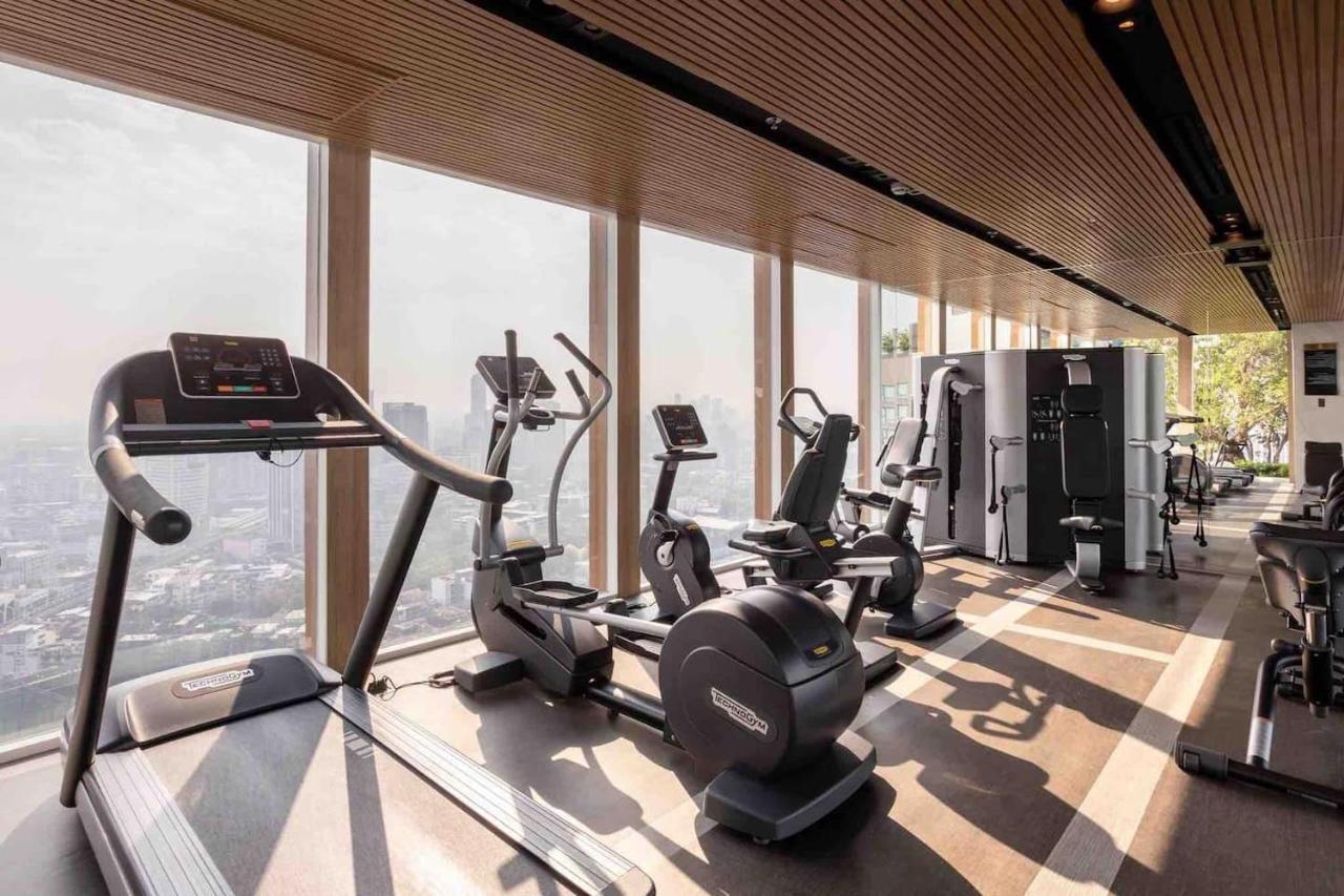 2 Bedroom Luxury Apartment 3 Min Walk From Bts Ekkamai 방콕 외부 사진