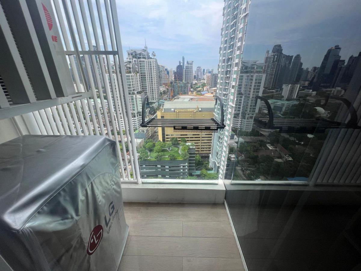 2 Bedroom Luxury Apartment 3 Min Walk From Bts Ekkamai 방콕 외부 사진