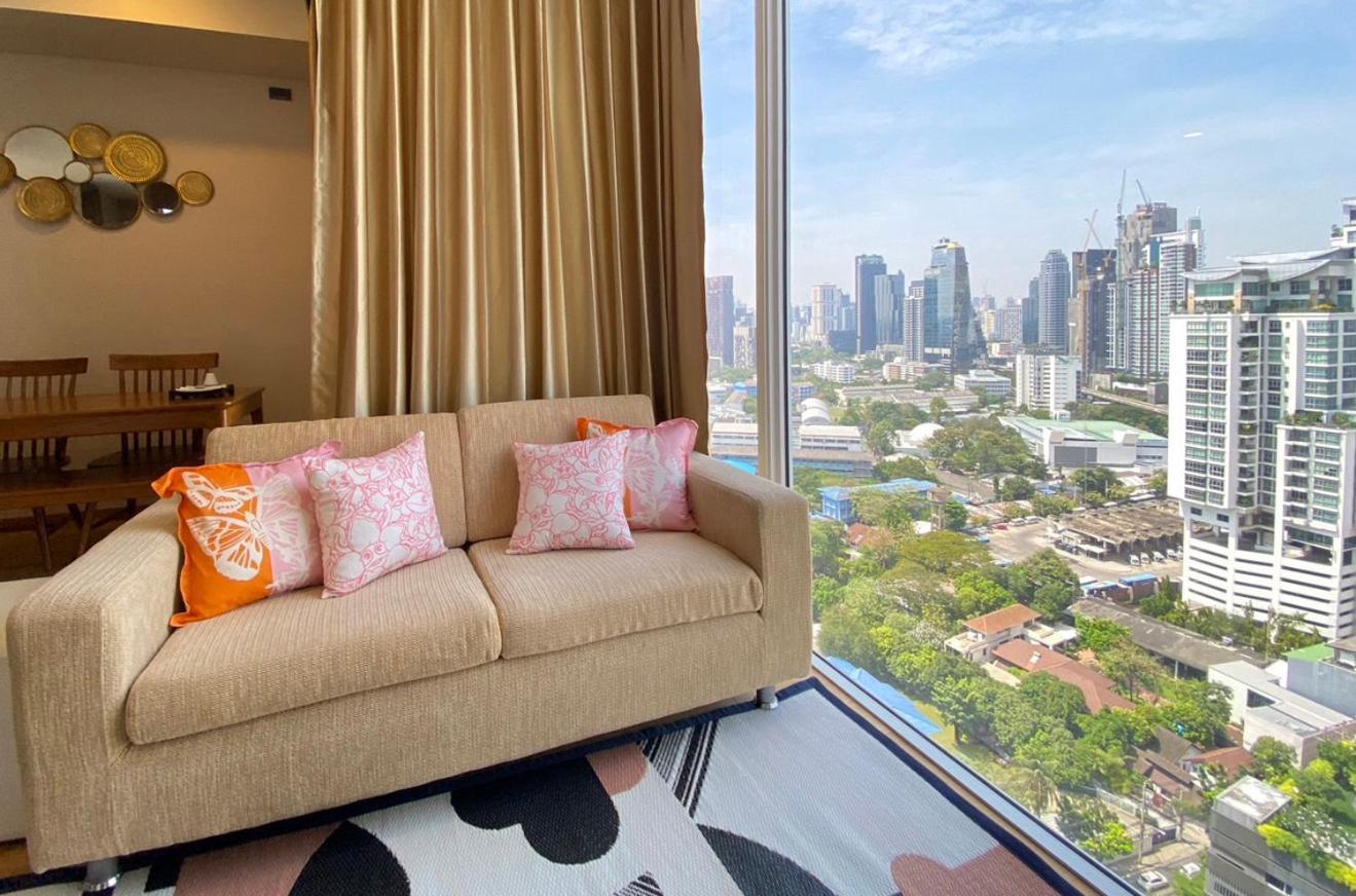 2 Bedroom Luxury Apartment 3 Min Walk From Bts Ekkamai 방콕 외부 사진
